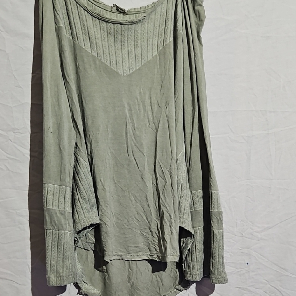 POL Textured Gray Long Sleeve Top